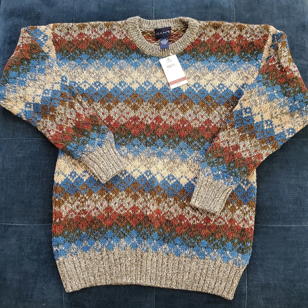 Gant Vintage Sweater NWT Size Medium Multicolor